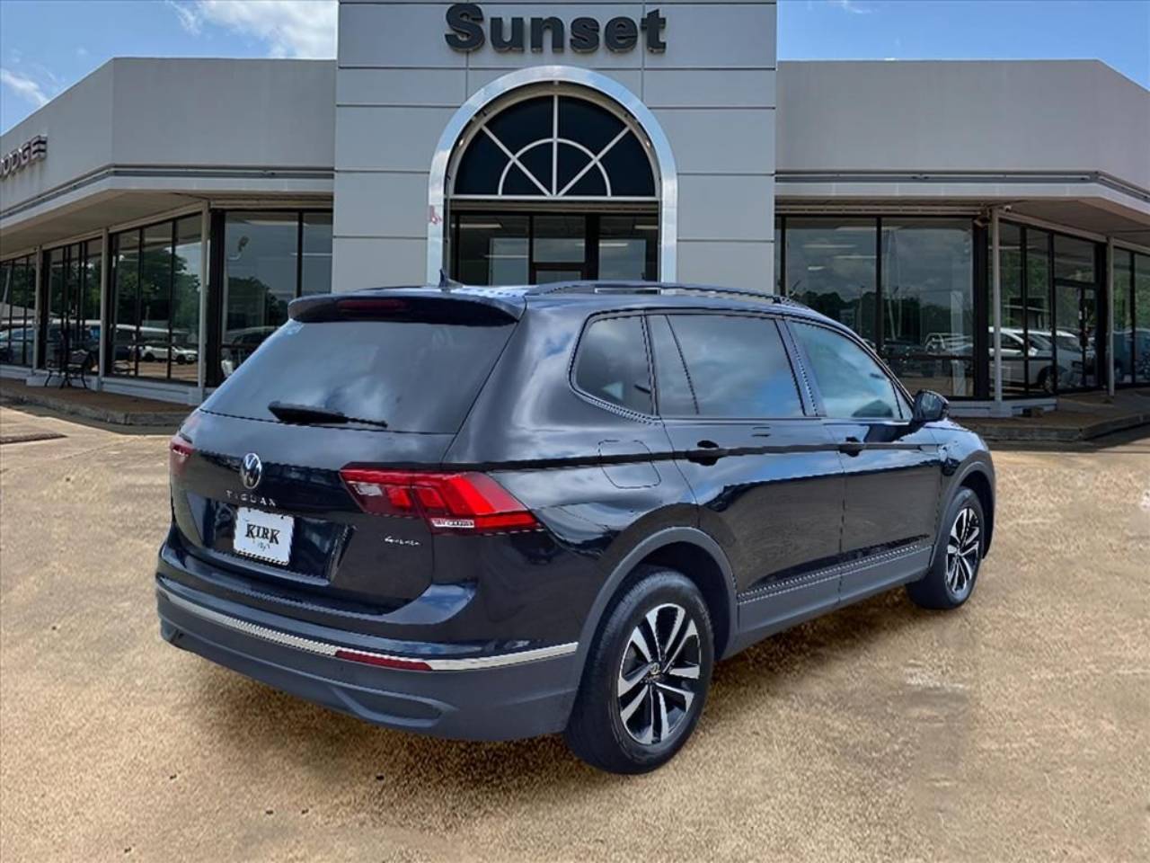 2024 Volkswagen Tiguan S - Photo 25