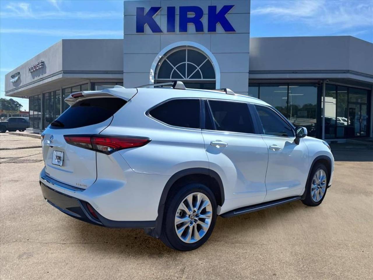 2021 Toyota Highlander Limited - Photo 11
