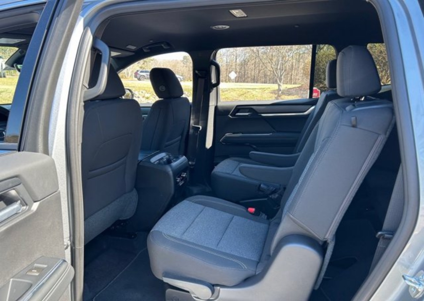 2026 GMC Acadia Elevation - Photo 36