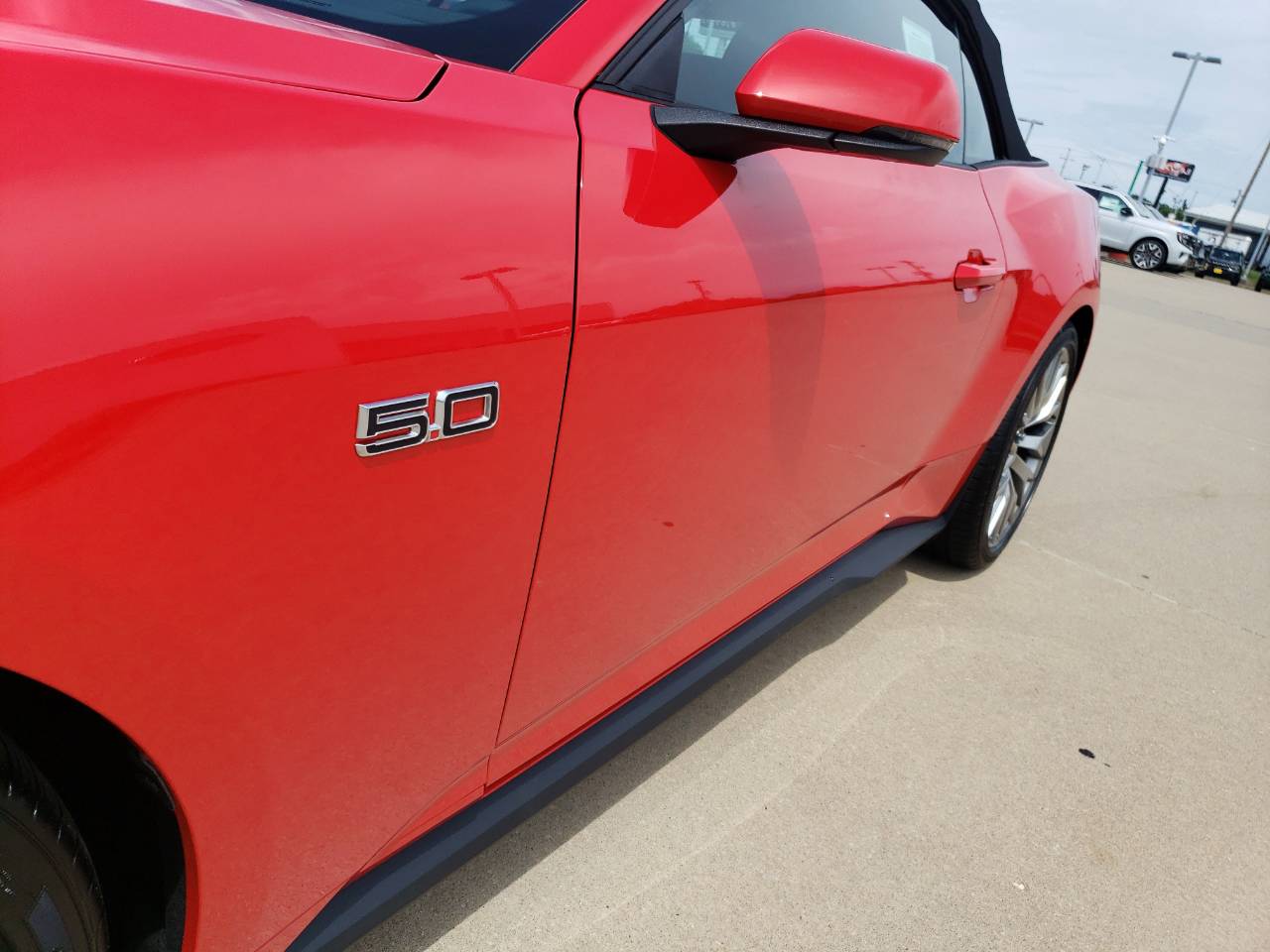 2025 Ford Mustang GT Premium Convertible - Photo 15