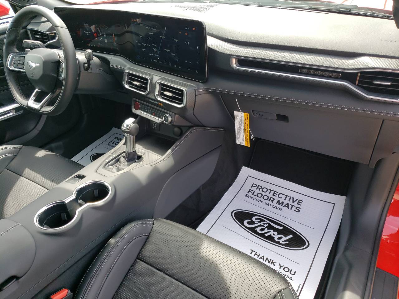 2025 Ford Mustang GT Premium Convertible - Photo 31