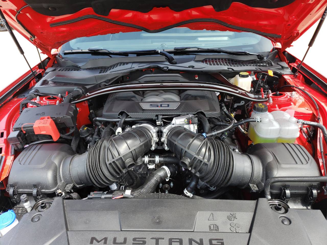 2025 Ford Mustang GT Premium Convertible - Photo 36