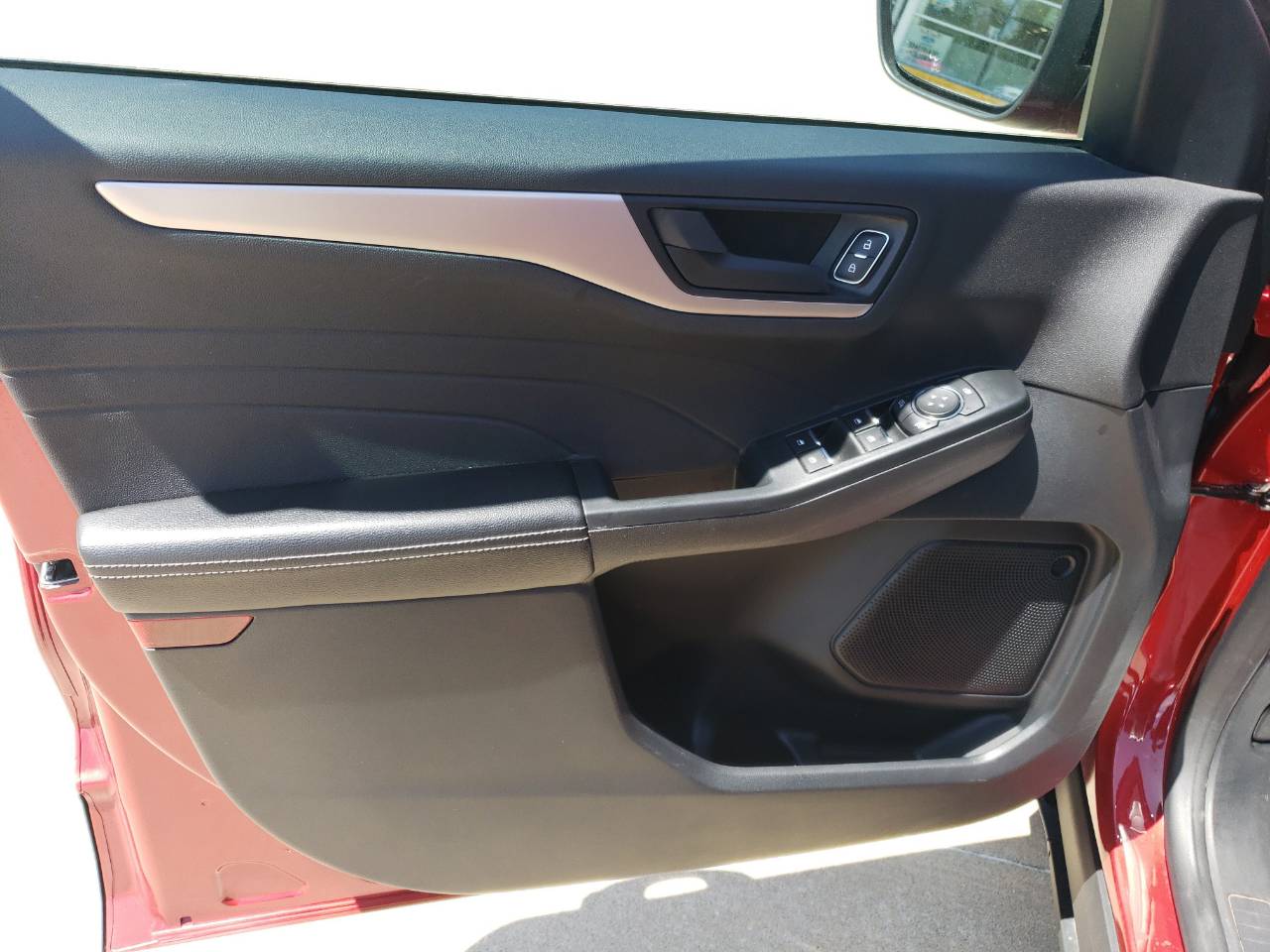 2022 Ford Escape SE - Photo 18