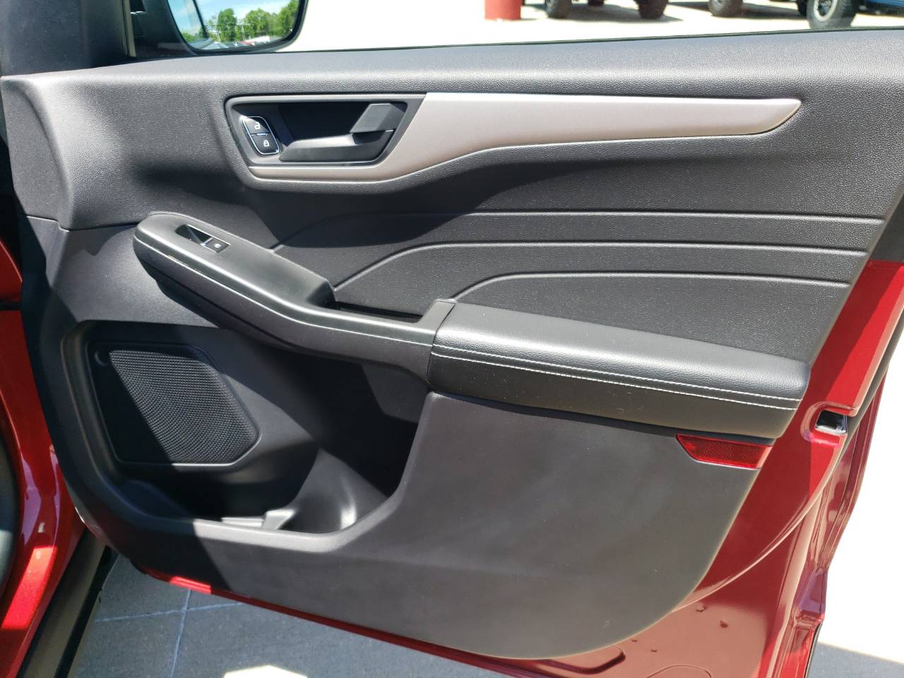 2022 Ford Escape SE - Photo 30