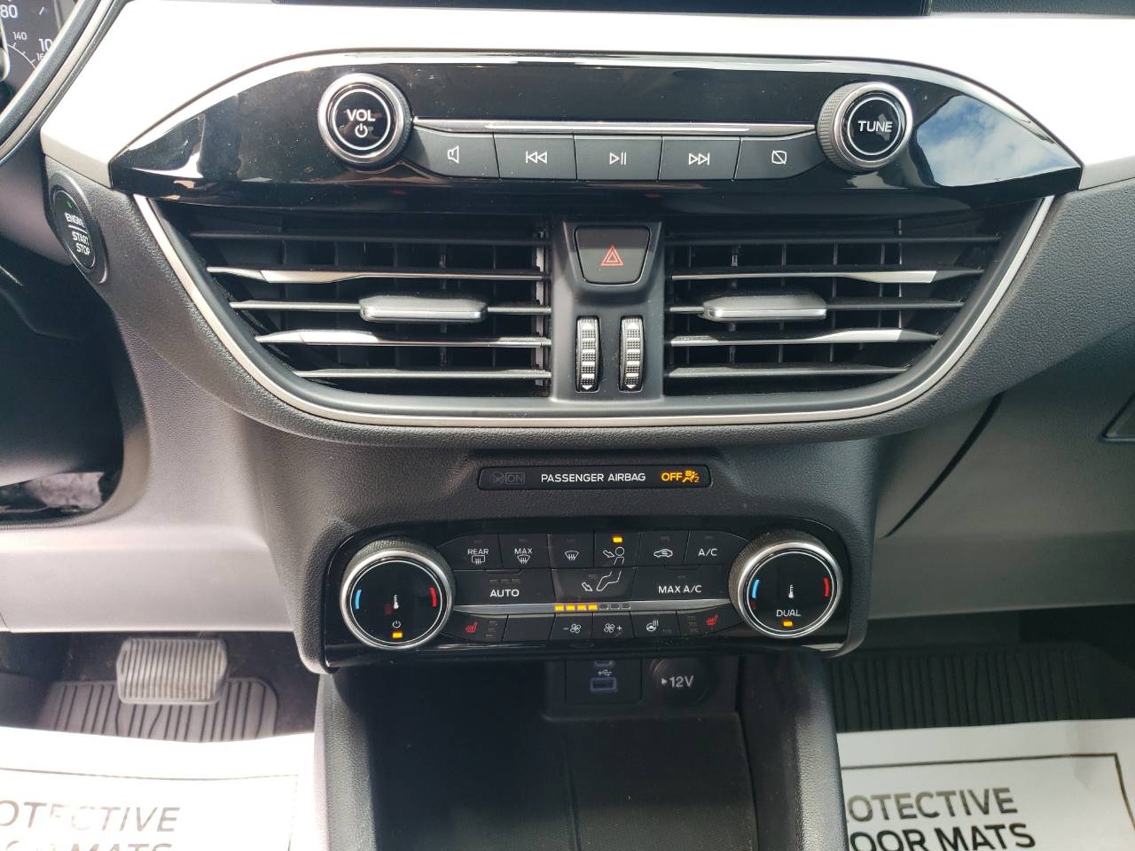 2022 Ford Escape SE - Photo 24