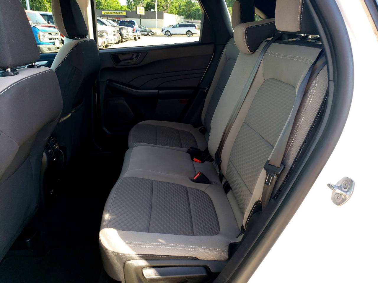 2022 Ford Escape SE - Photo 29