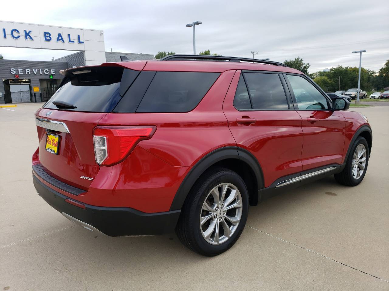 2023 Ford Explorer XLT - Photo 7