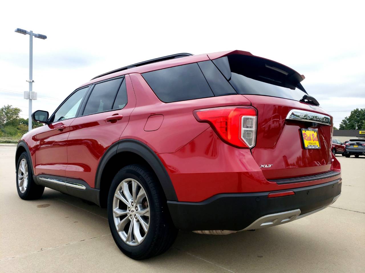 2023 Ford Explorer XLT - Photo 17