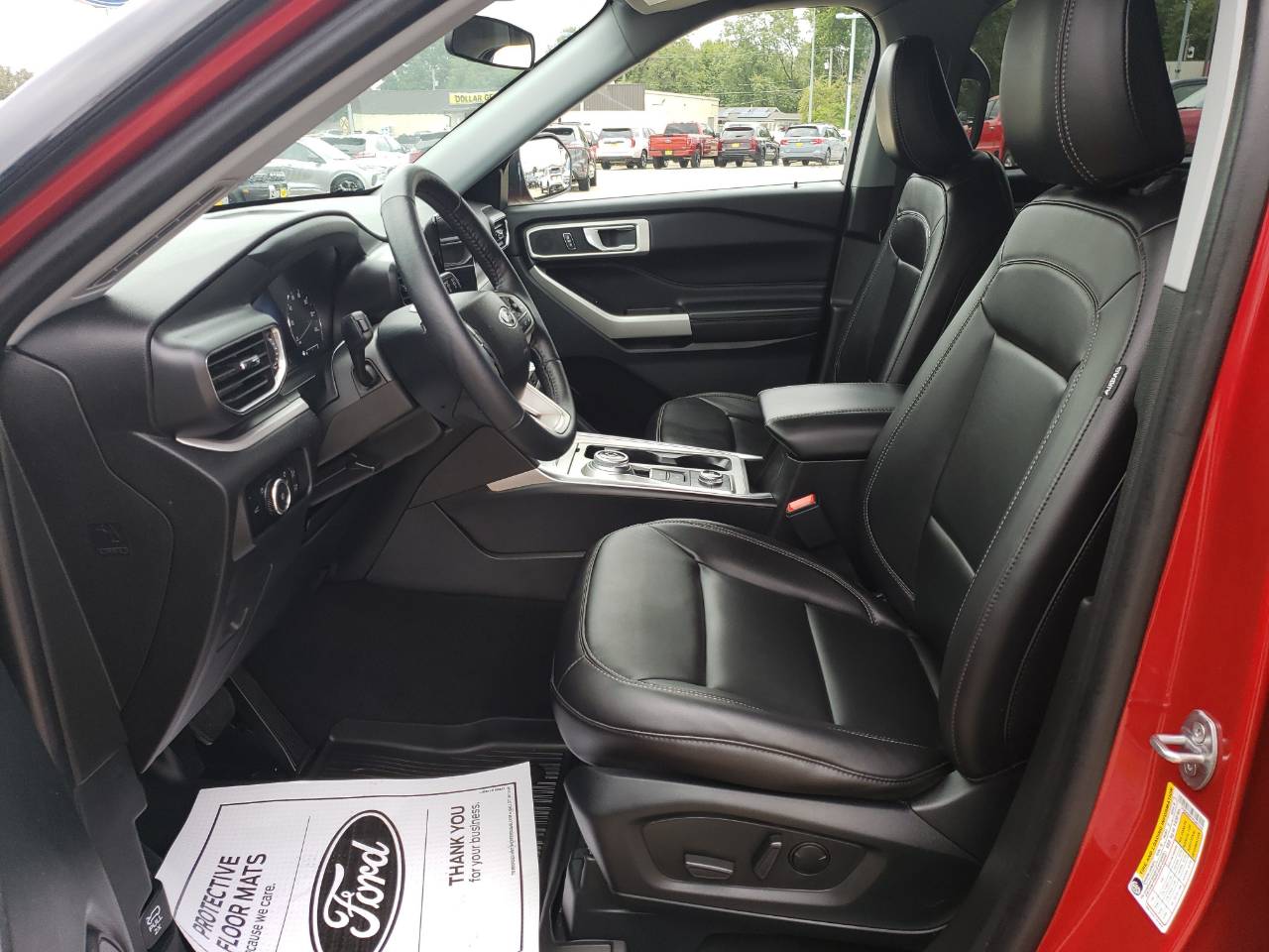 2023 Ford Explorer XLT - Photo 20