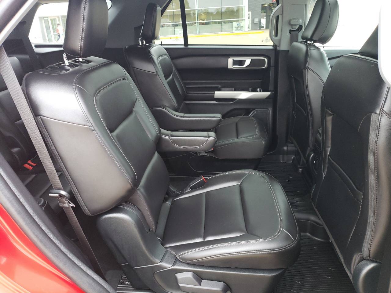 2023 Ford Explorer XLT - Photo 35