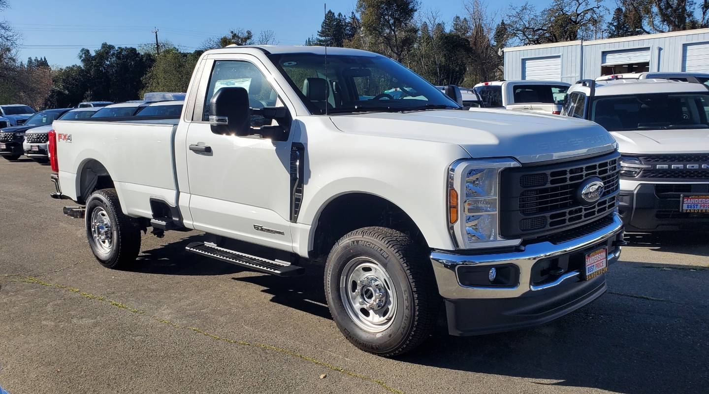 2025 Ford F-250 Super Duty XL - Photo 9
