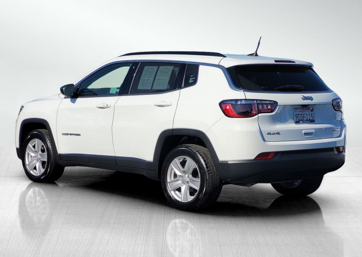 2022 Jeep Compass Latitude - Photo 8