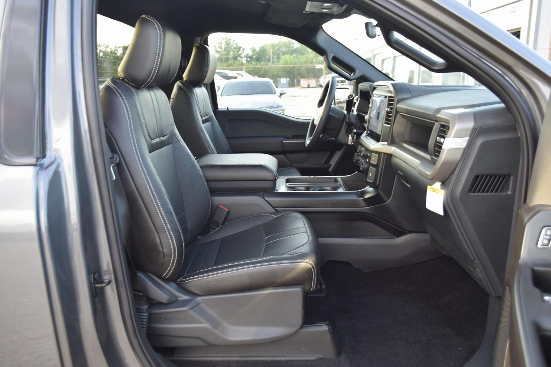 2025 Ford F-150 XL - Photo 21