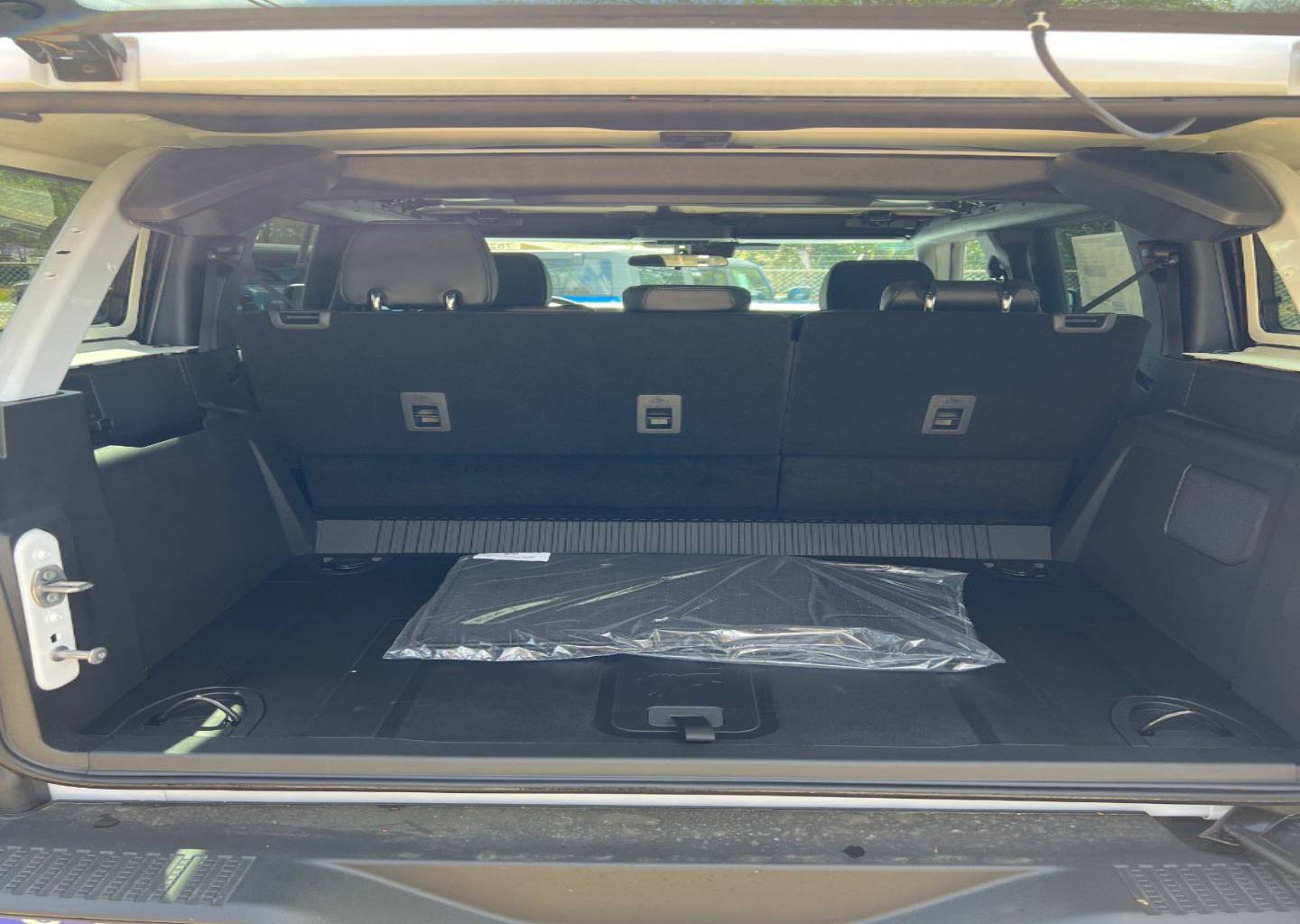 2025 Ford Bronco 4-Door Badlands - Photo 6