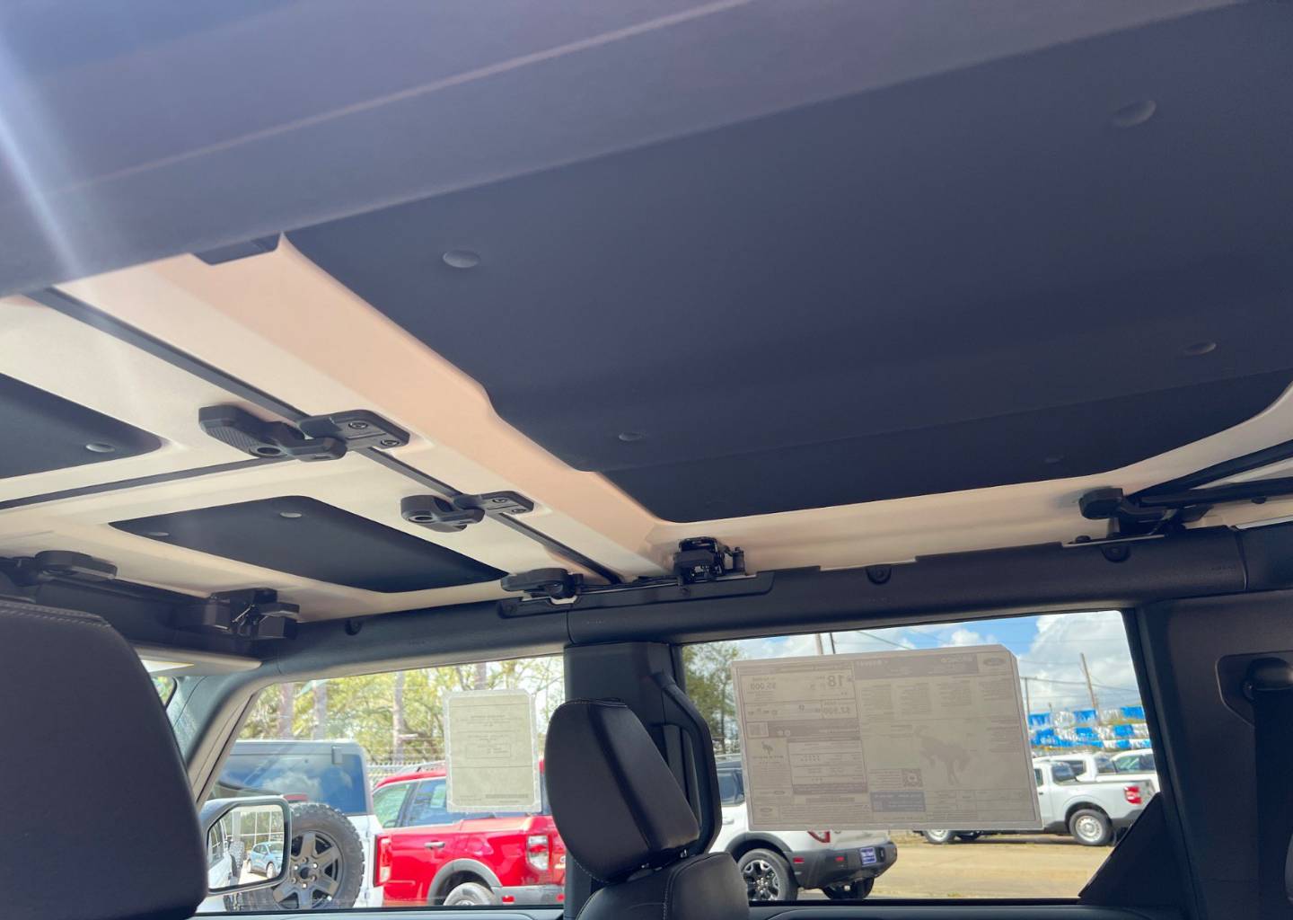 2025 Ford Bronco 4-Door Badlands - Photo 8