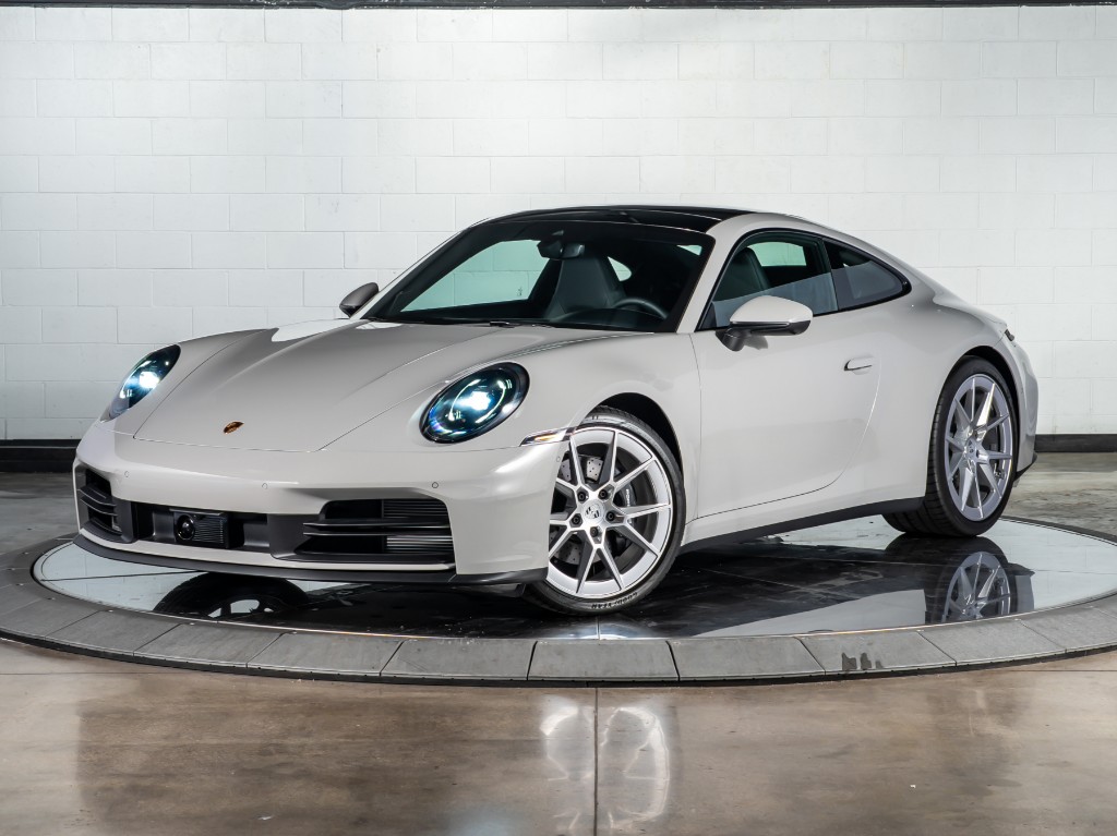 2026 Porsche 911 Carrera