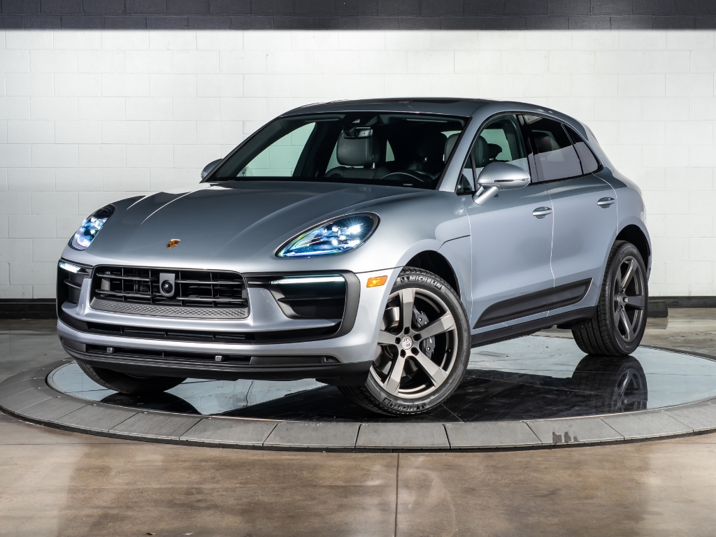 2026 Porsche Macan