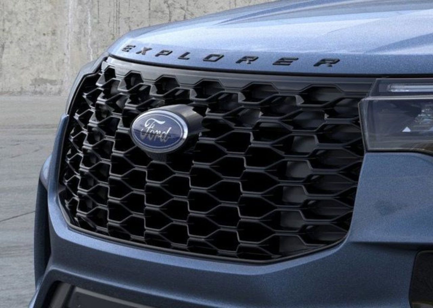 2026 Ford Explorer ST-Line - Photo 17