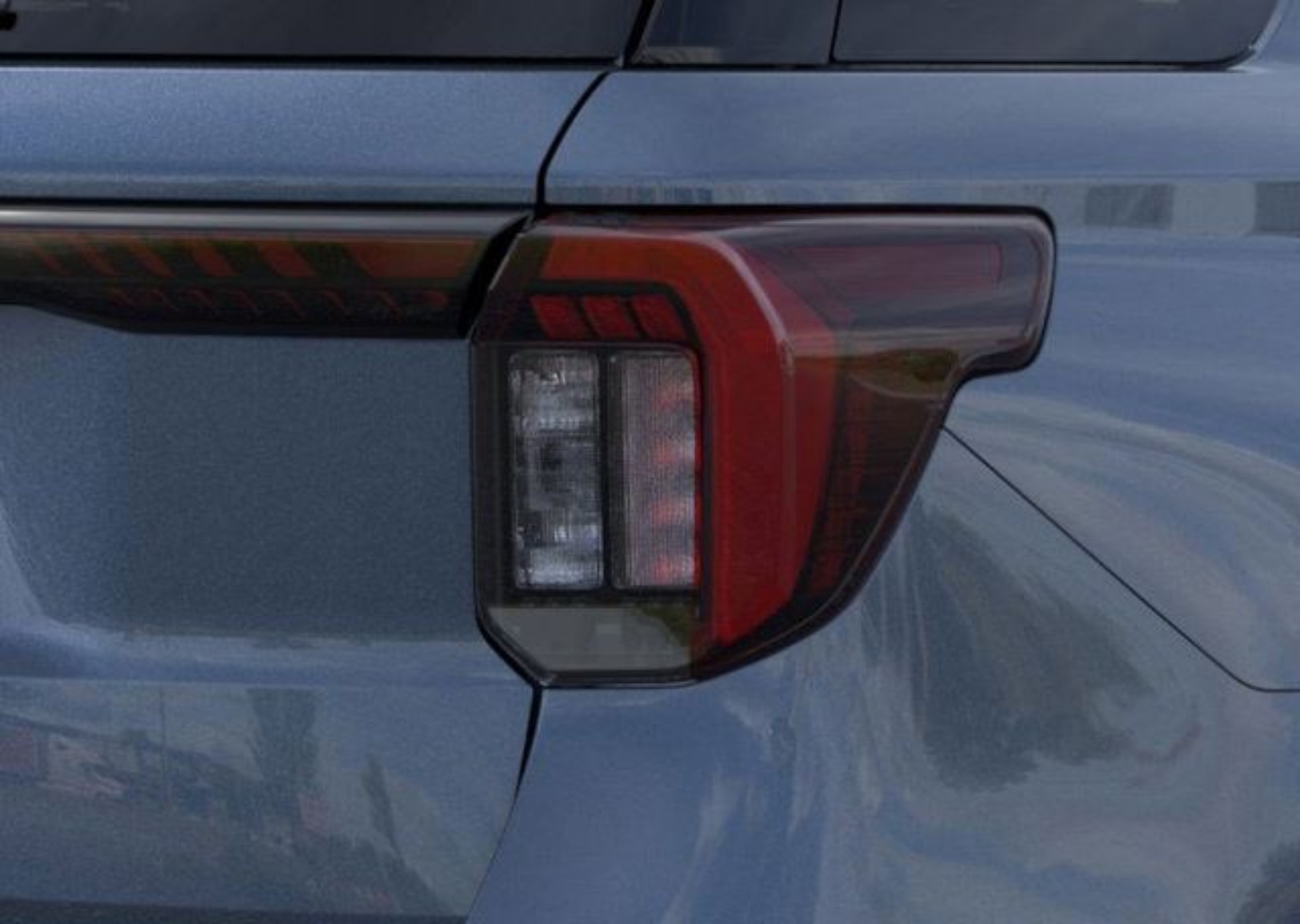 2026 Ford Explorer ST-Line - Photo 21