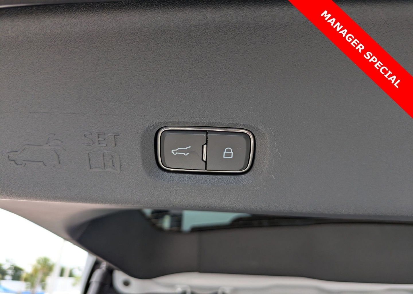 2025 Ford Expedition Tremor - Photo 16