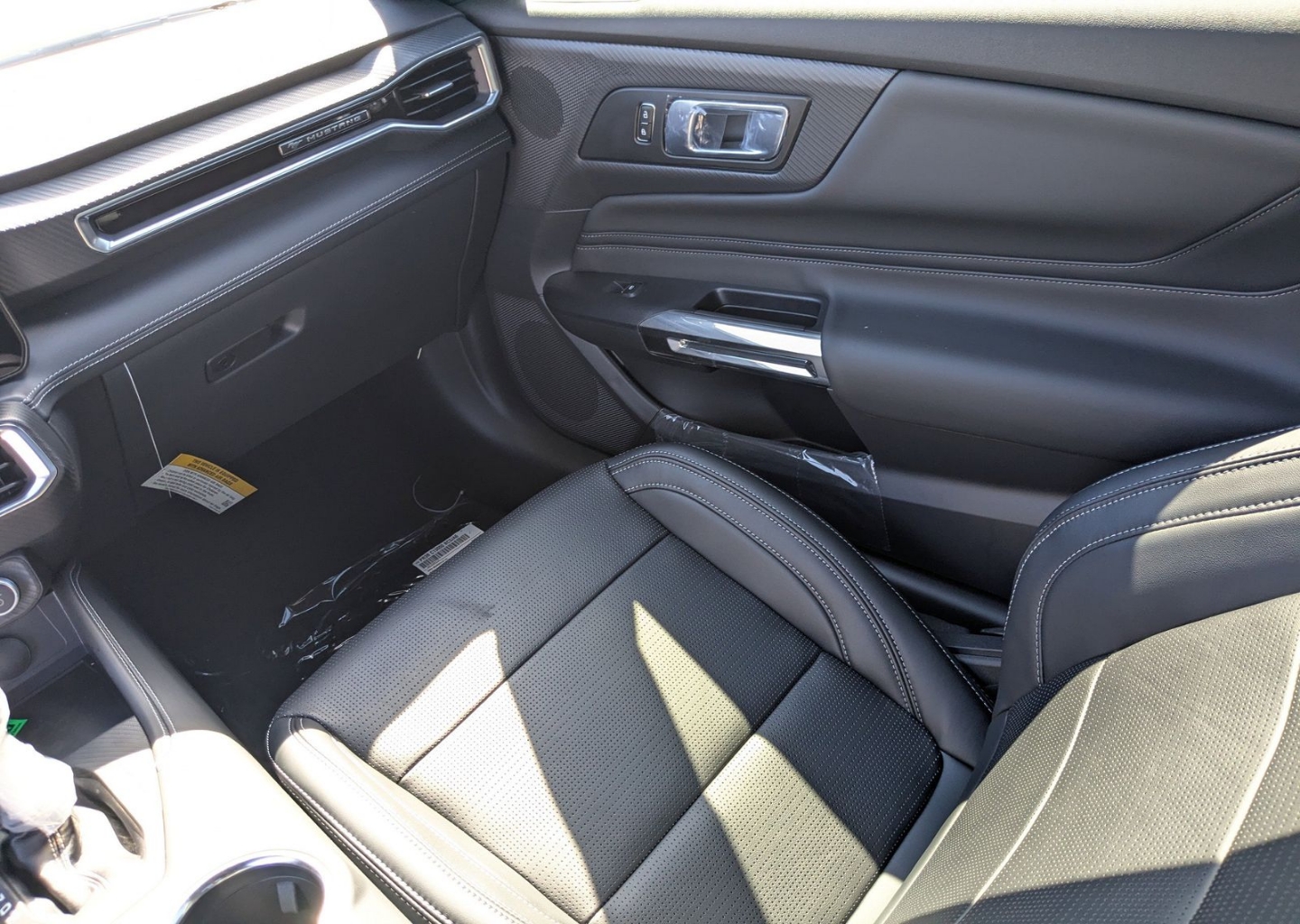 2025 Ford Mustang GT Premium Fastback - Photo 17