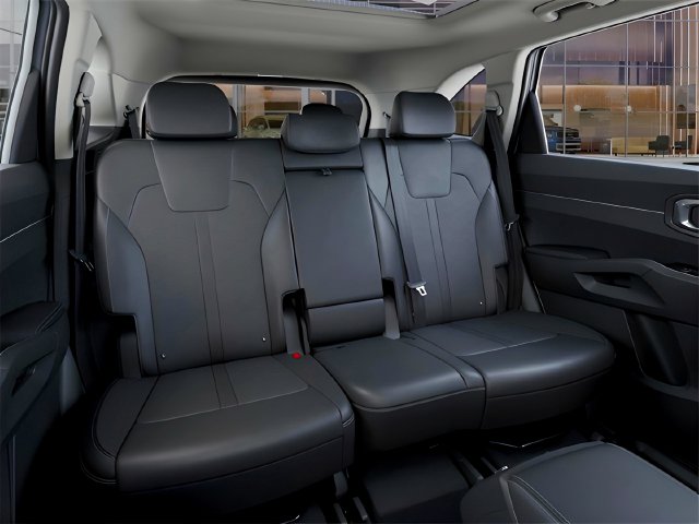 2025 Kia Sorento S - Photo 16