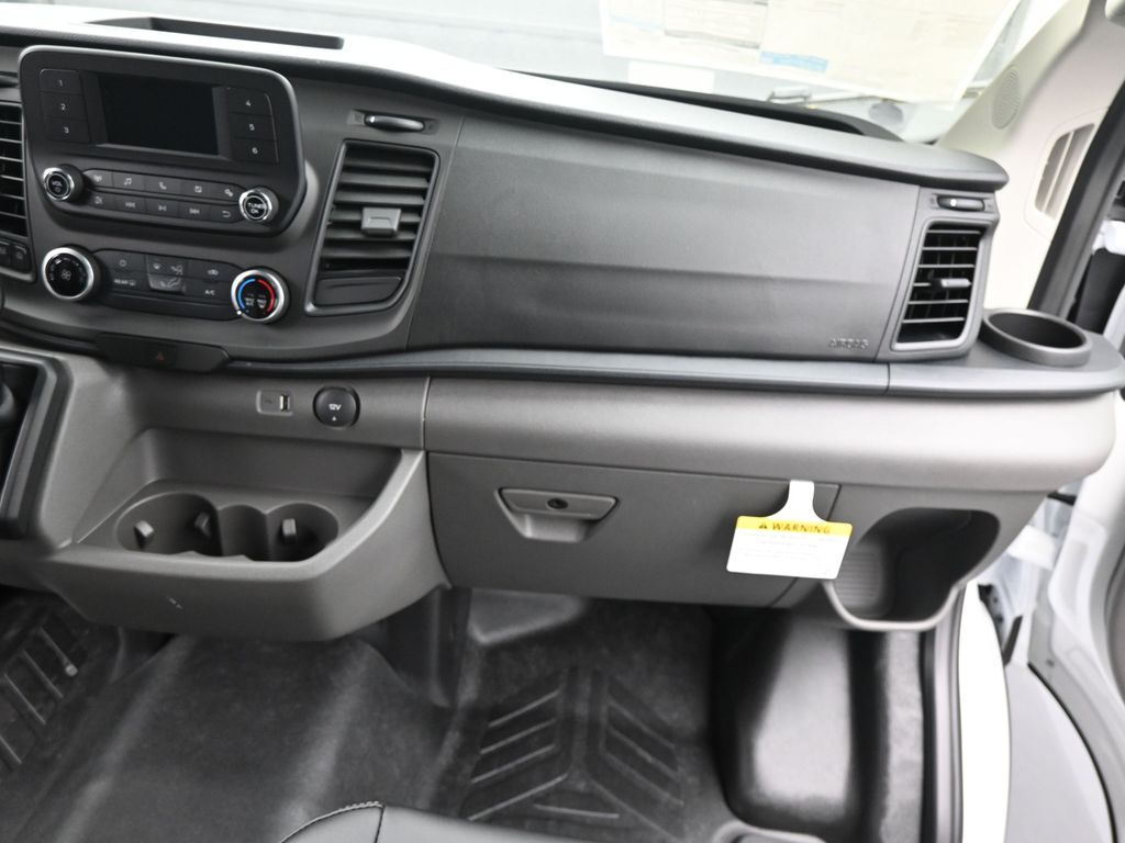 2025 Ford Transit Van Base - Photo 8