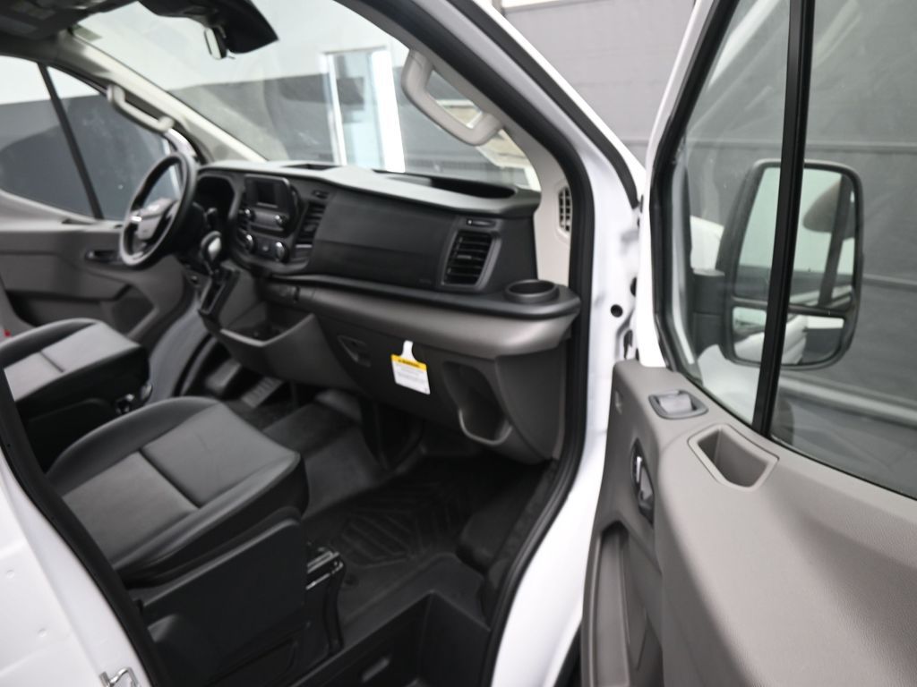 2025 Ford Transit Van Base - Photo 11
