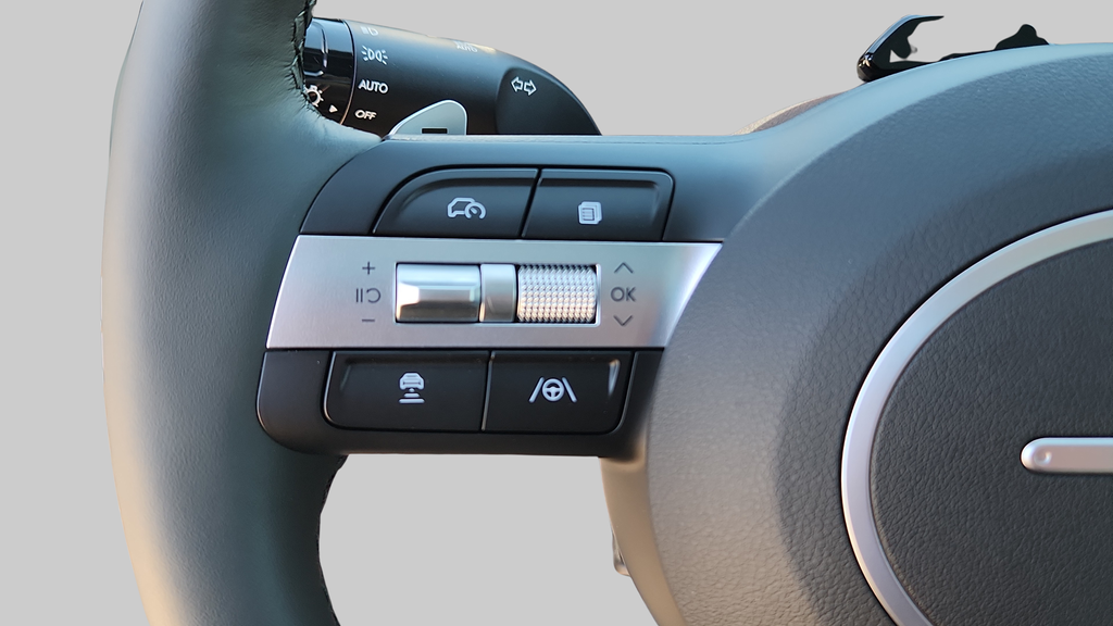 2025 Hyundai Tucson Limited - Photo 32