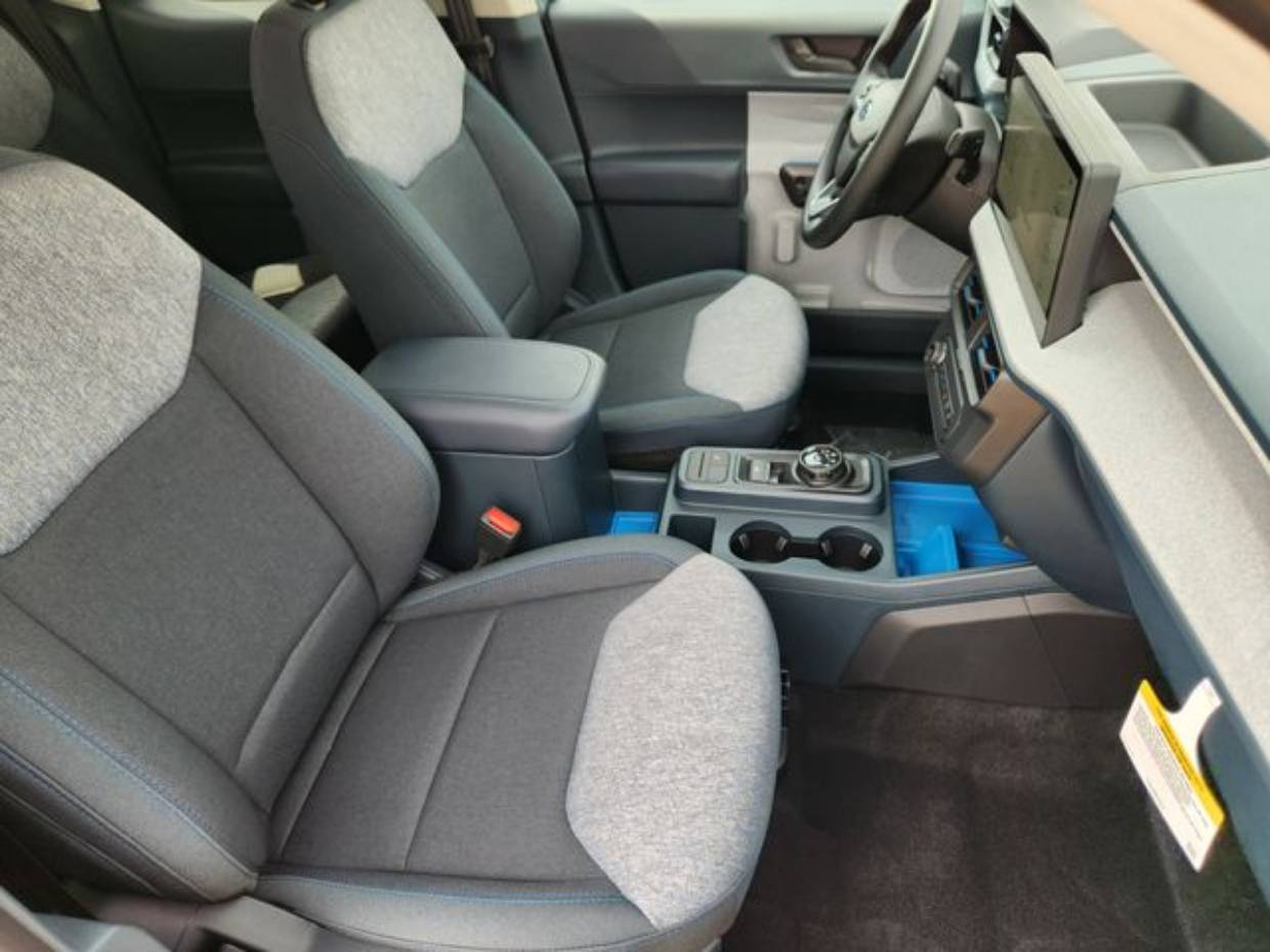 2025 Ford Maverick XLT - Photo 11