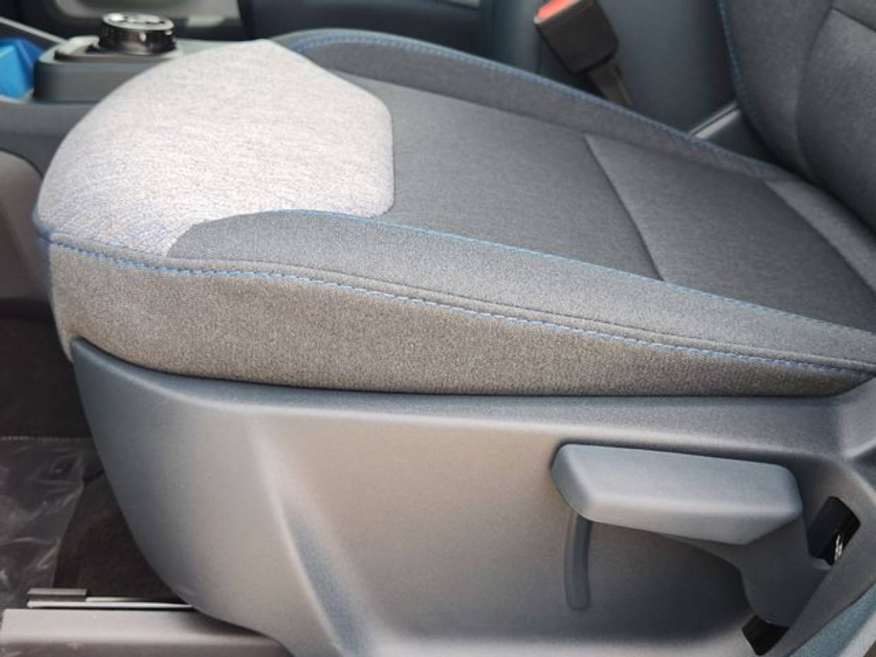 2025 Ford Maverick XLT - Photo 18
