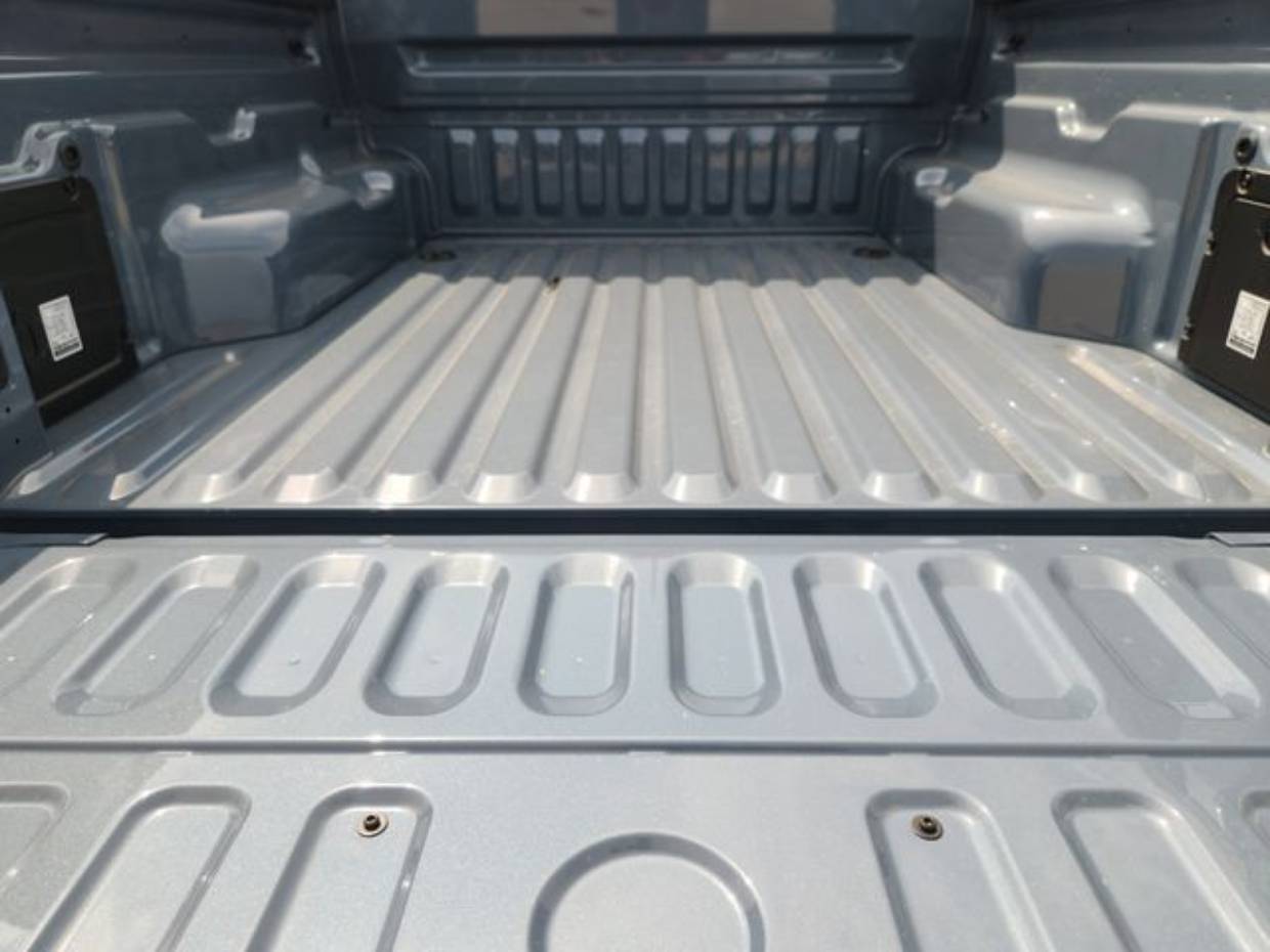2025 Ford Maverick XLT - Photo 22