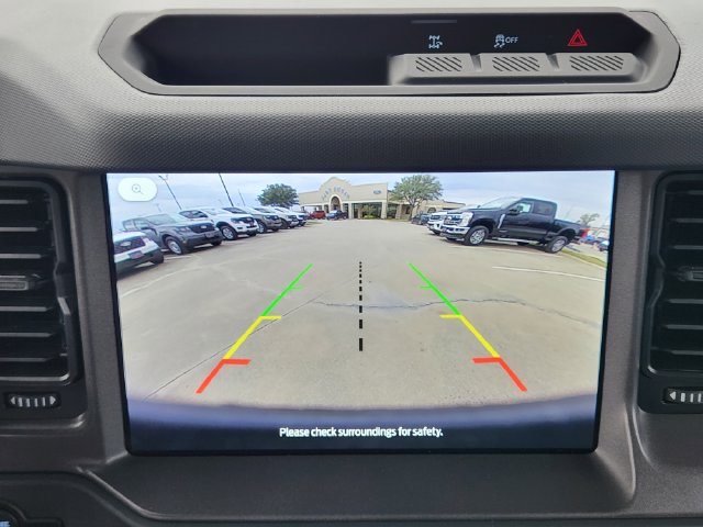 2025 Ford Bronco 4-Door Base - Photo 14