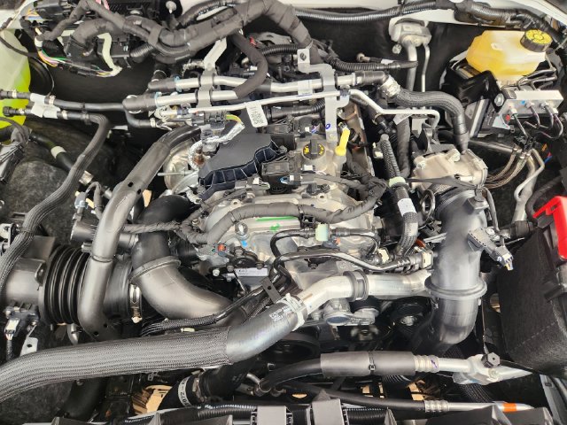 2025 Ford Bronco 4-Door Base - Photo 21