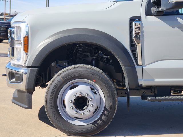 2026 Ford F-450 Super Duty Chassis Cab XL - Photo 6