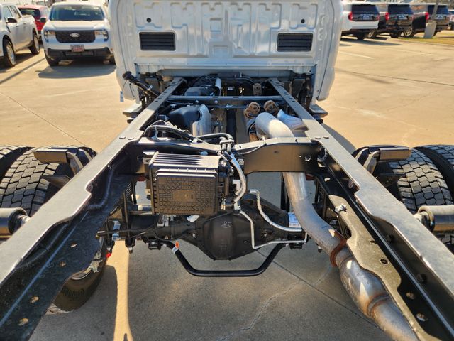 2026 Ford F-450 Super Duty Chassis Cab XL - Photo 21