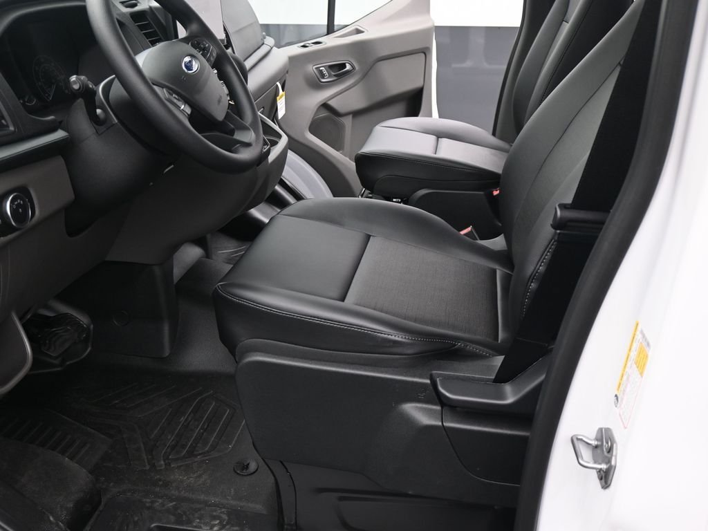 2025 Ford Transit Van Base - Photo 16