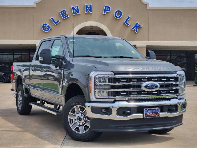 New 2026 Ford F-250SD LARIAT