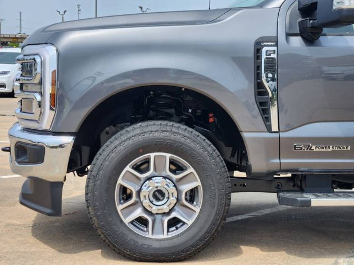 2026 Ford F-250 Super Duty Lariat - Photo 6