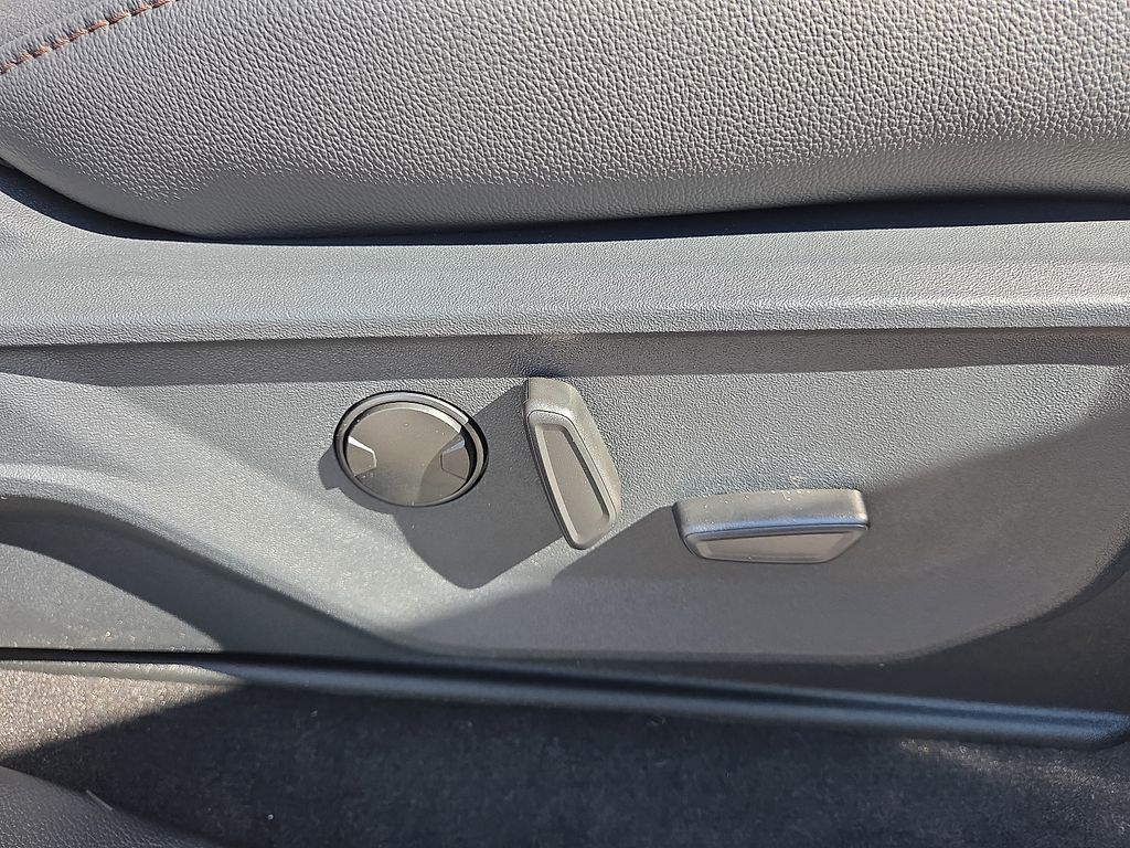 2026 Ford F-350 Super Duty Lariat - Photo 12