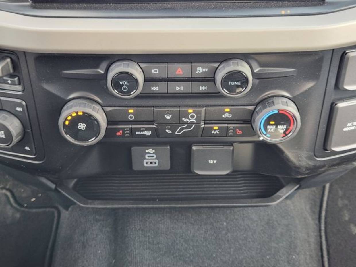 2026 Ford F-250 Super Duty XLT - Photo 15
