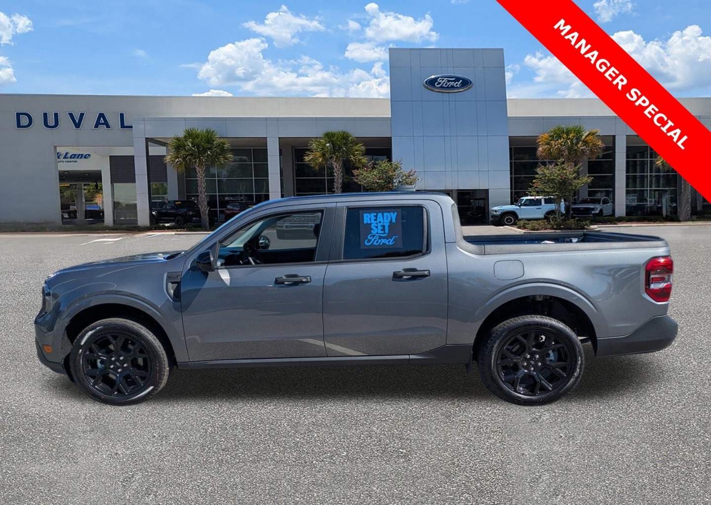 2025 Ford Maverick XLT - Photo 6
