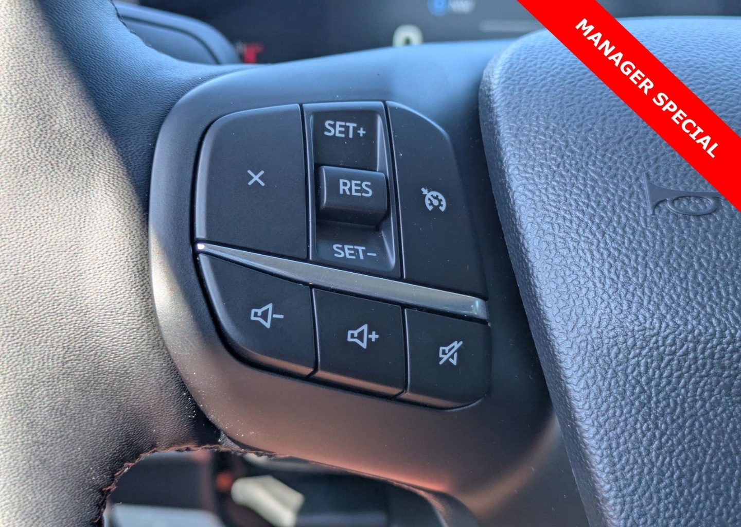 2025 Ford Maverick XLT - Photo 26