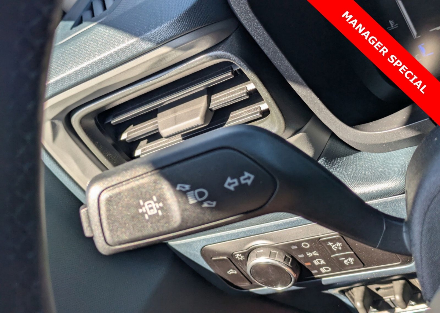 2025 Ford Maverick XLT - Photo 28