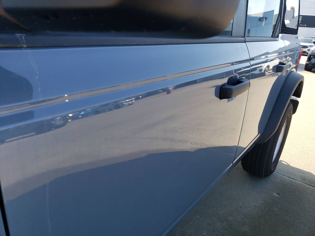 2025 Ford Bronco 4-Door Base - Photo 9