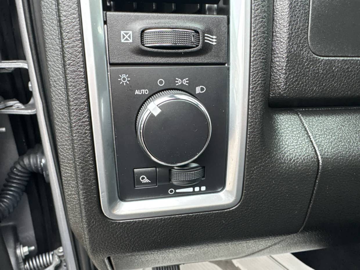 2024 RAM Ram 1500 Classic Warlock - Photo 15