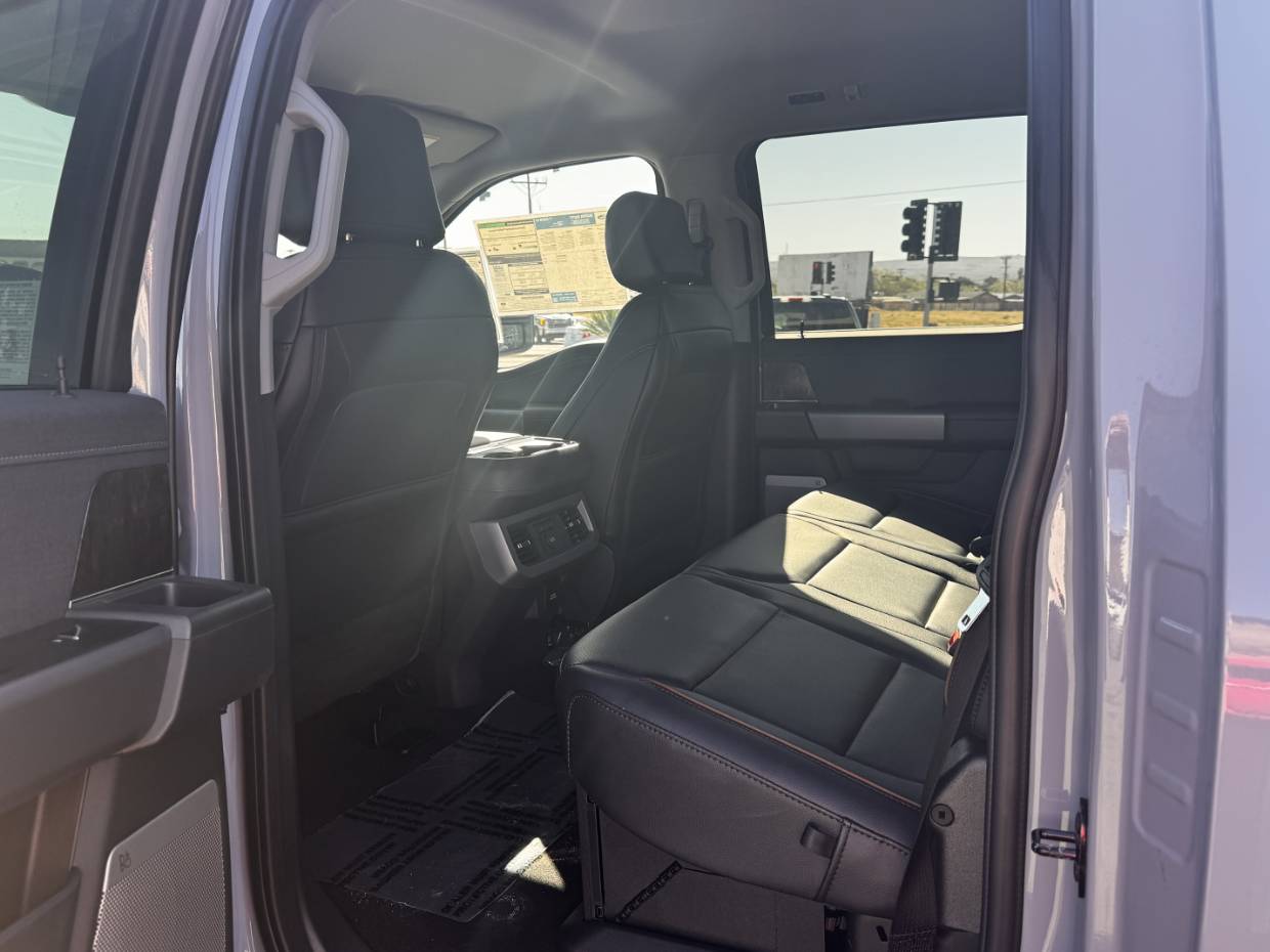 2026 Ford F-250 Super Duty Lariat - Photo 14