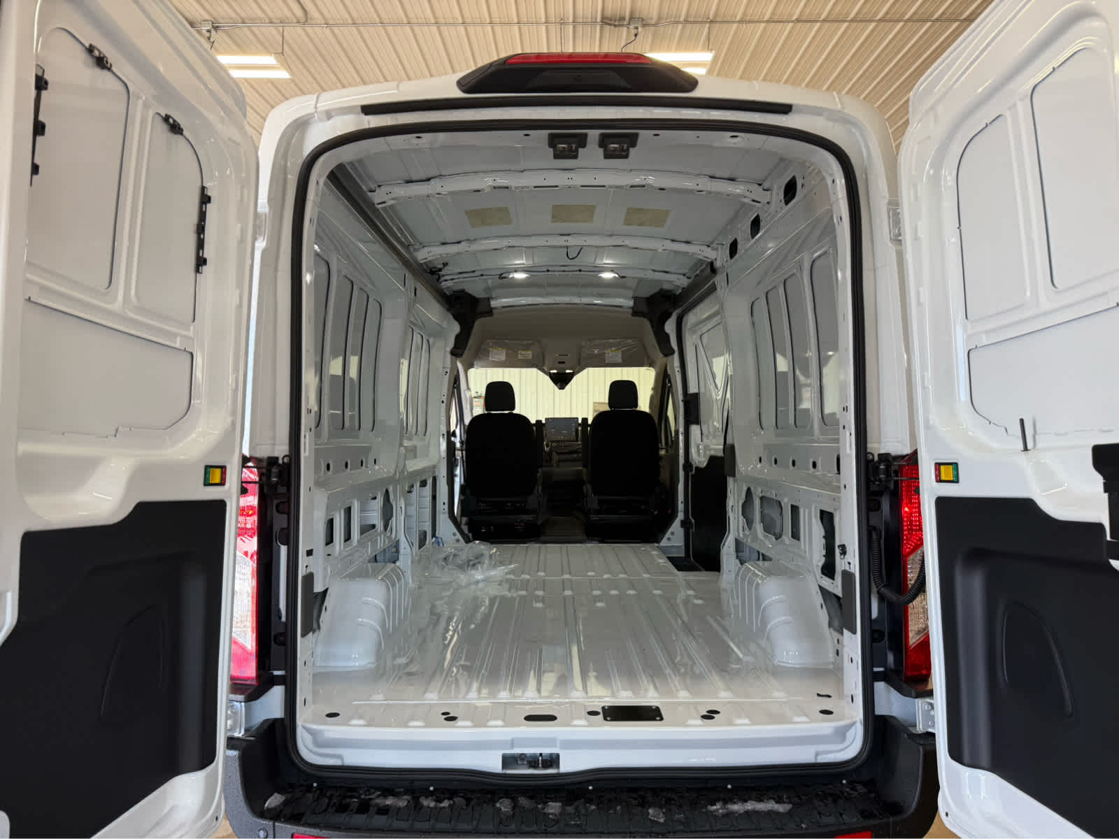 2026 Ford Transit Van Base - Photo 16