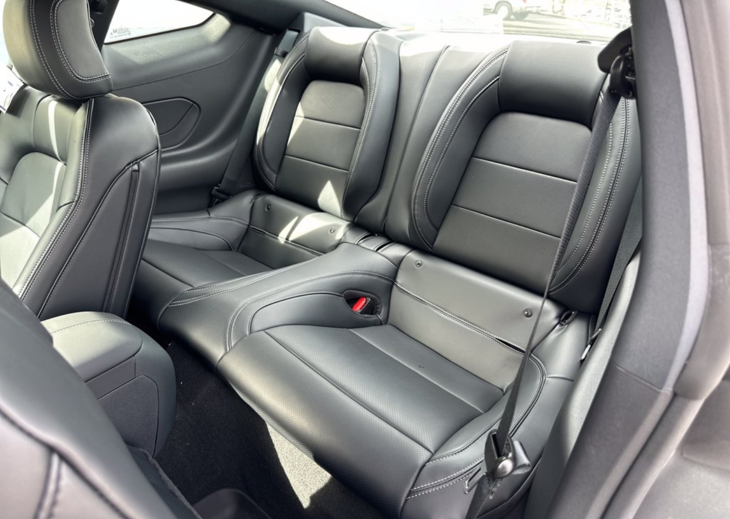 2026 Ford Mustang EcoBoost Premium Fastback - Photo 14