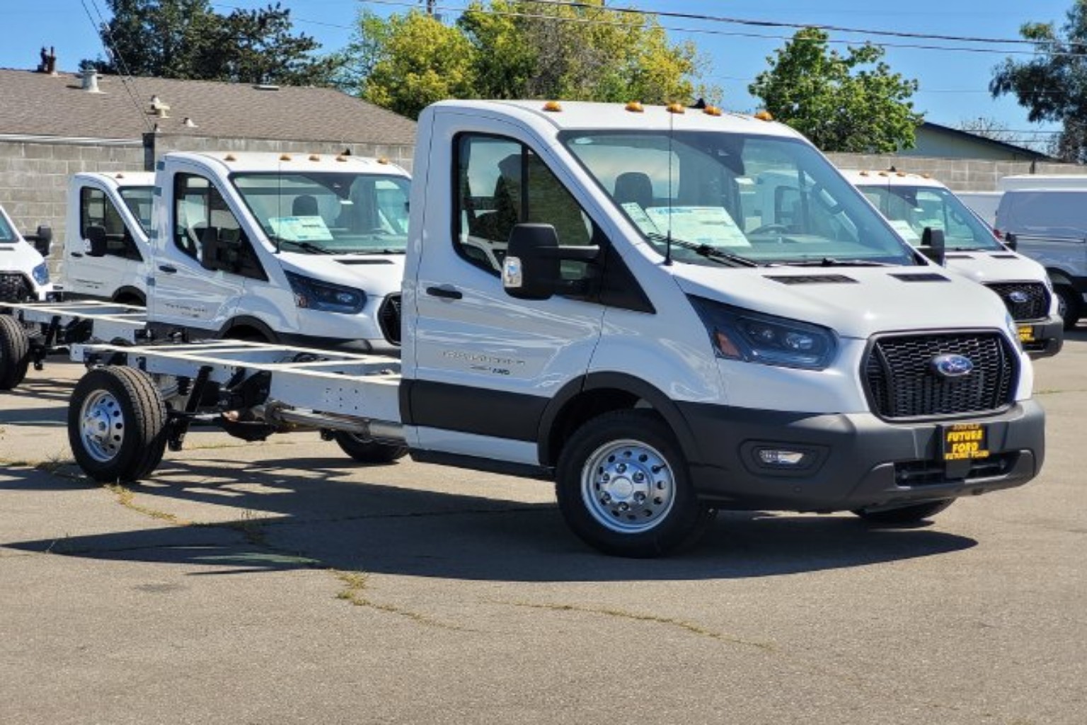 2025 Ford Transit Cutaway